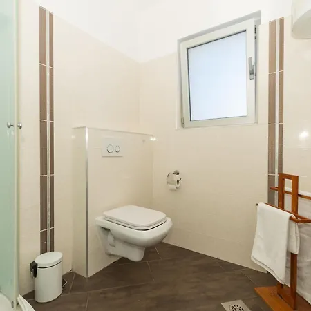 By The Sea Tribunj, Vodice - 24102 Apartament *