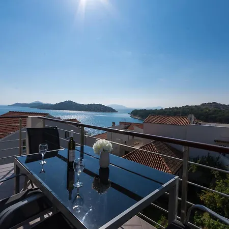 By The Sea Tribunj, Vodice - 24102 *