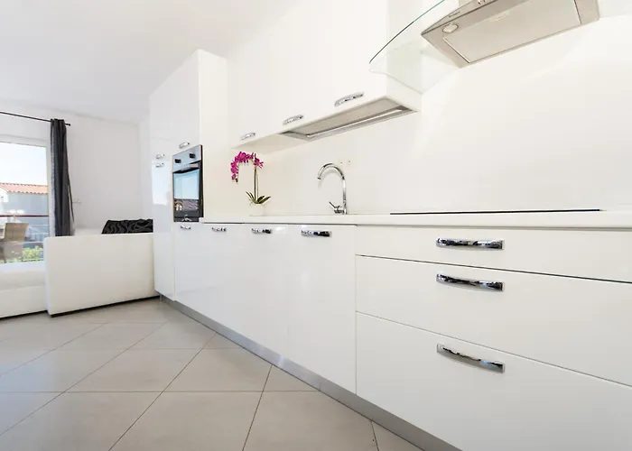 By The Sea Tribunj, Vodice - 24102 Appartement Tribalj